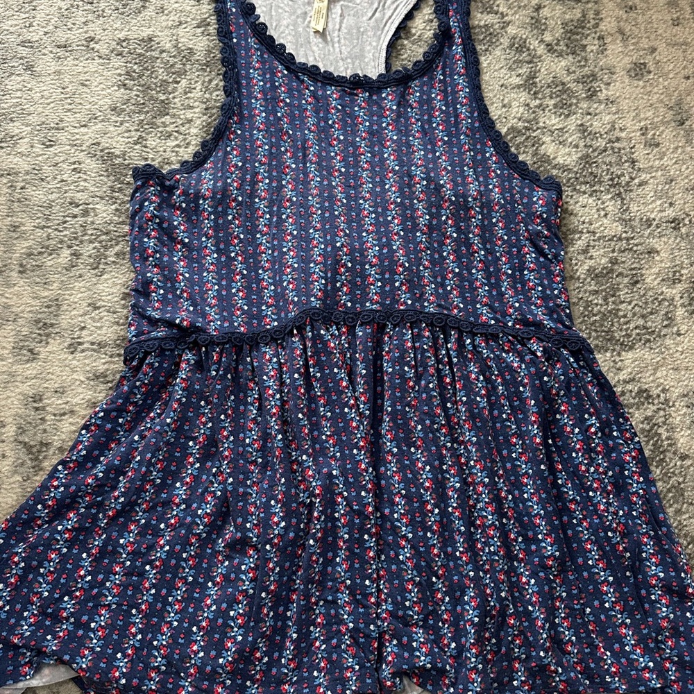 Floral Sleeveless Matilda Jane top. Size M.
